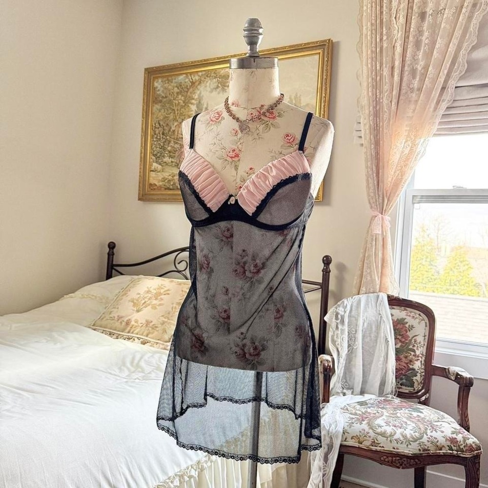 black babydoll dress  Y2K‎ Essentials black babydoll lingerie dress size large